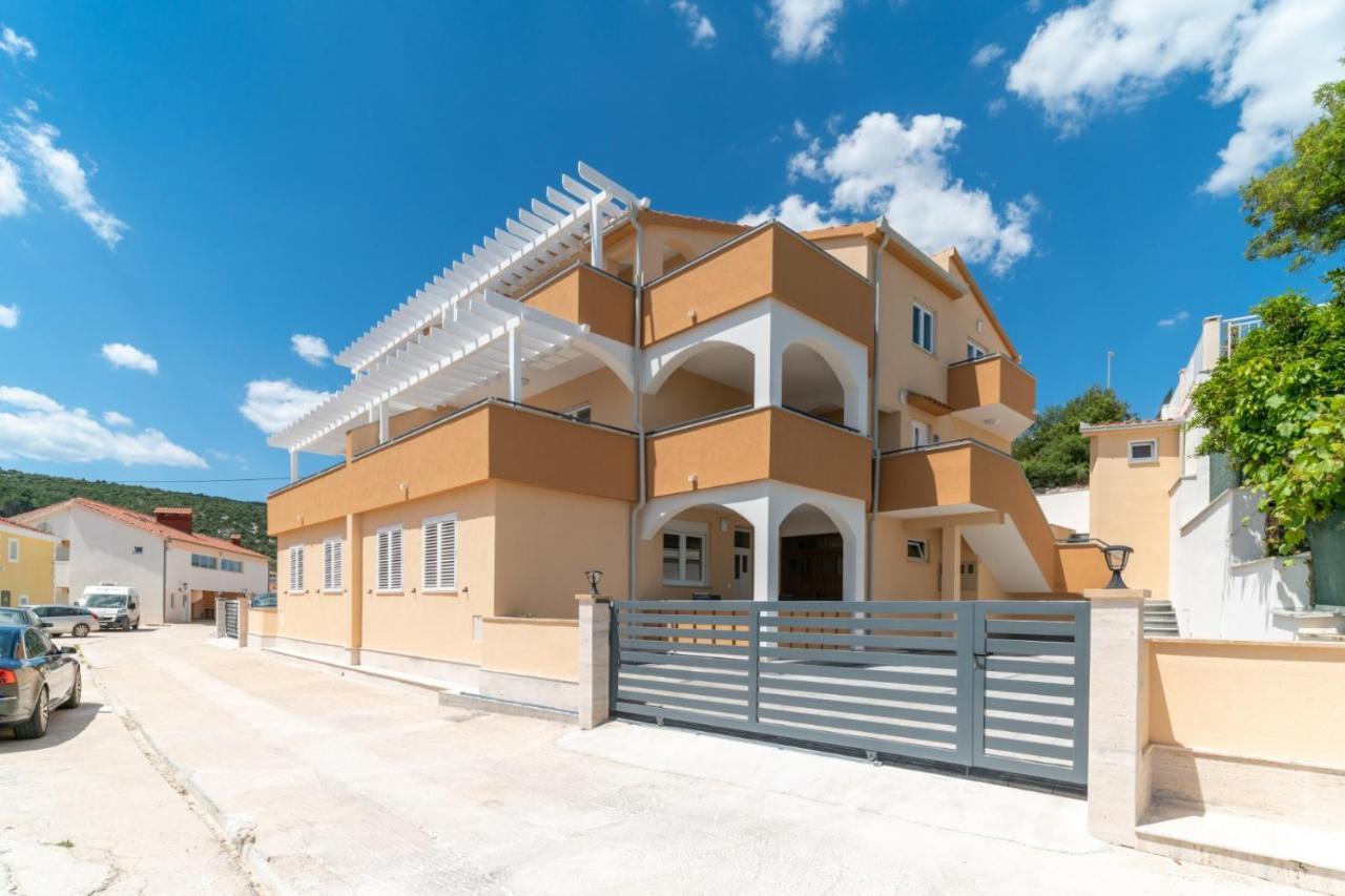 Villa A Marina Exteriör bild